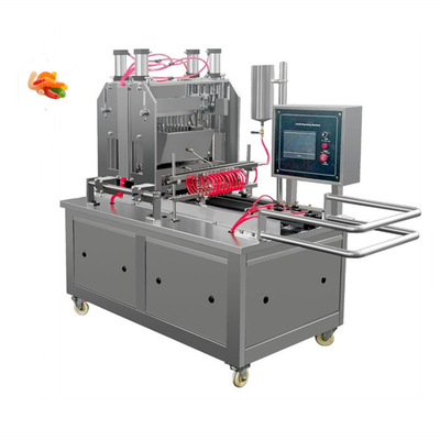 Máquina de depósito de doces de goma de 20 a 50 kg/h com operação semi-automática e potência de 3 kW